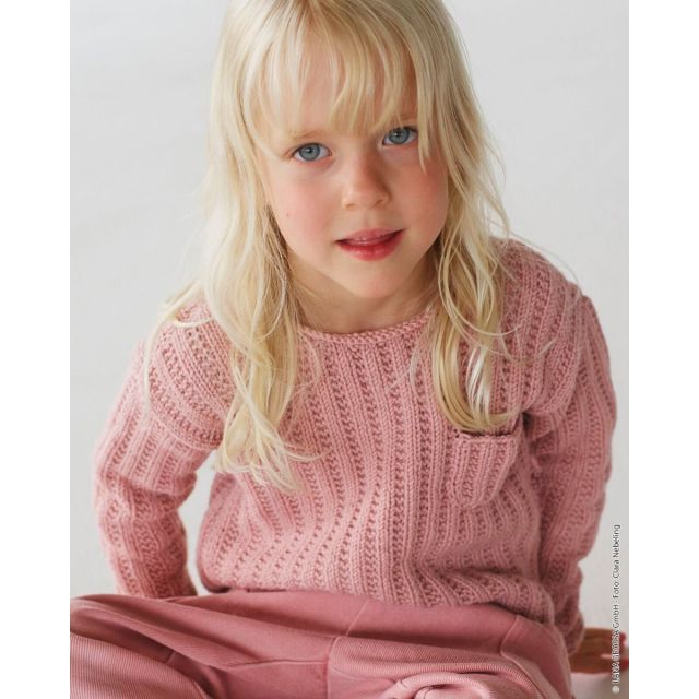 Size 98/104 - Kid's Pullover  - Cool Wool BIg - Pattern + Yarn Bundle