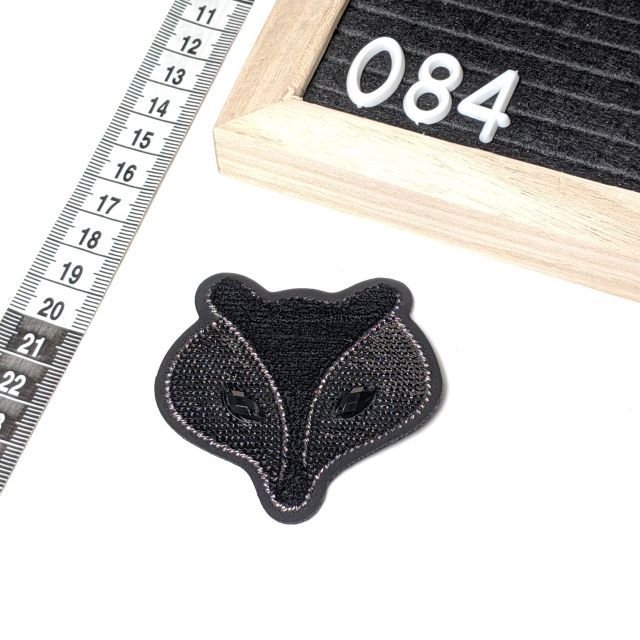Patch 084 - Sequin Black Fox 7x7cm - Iron On