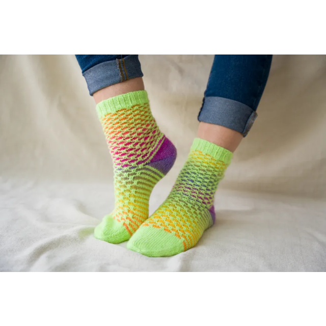 Autumn Socks - Meilenweit 100  - Pattern + Yarn Bundle