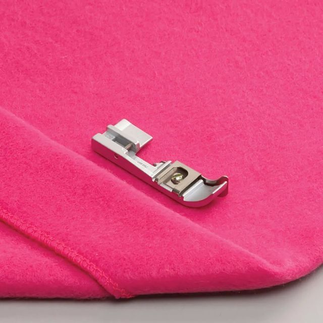 Baby Lock - Blind Hem Foot (BLE-BLHFS) -Serger / Overlocker