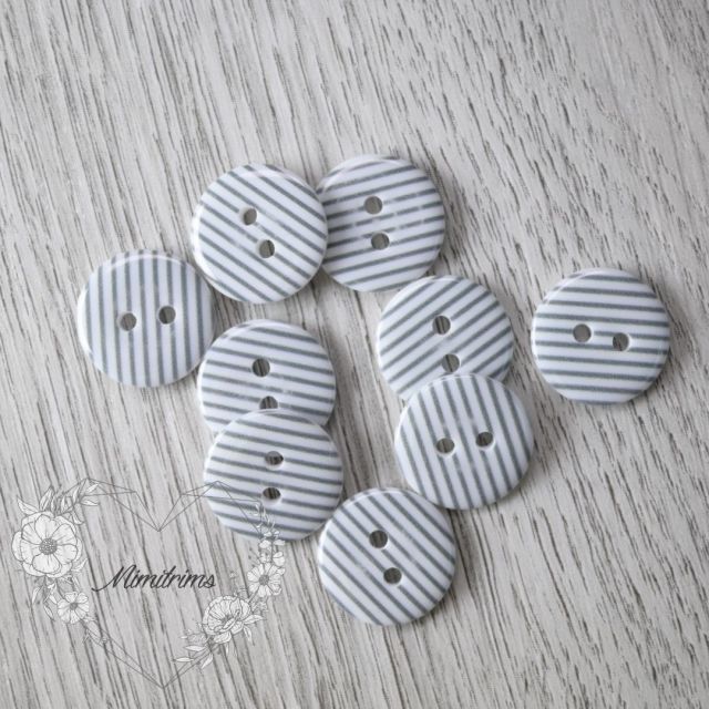 15 mm Plastic Button - Grey Stripes on White - 2 Hole (1 pcs)