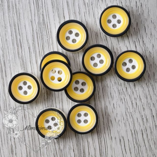 12 mm Resin Button - Black and Yellow Circles - 4 Hole (1 pcs)