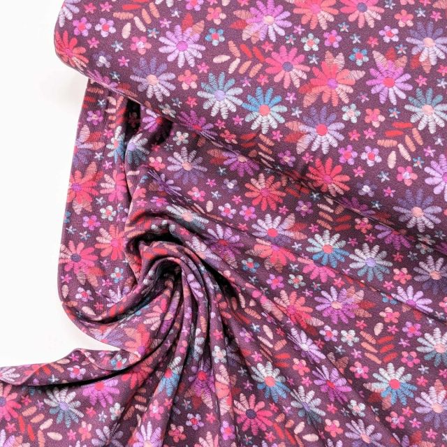 BOLT END - 200 CM - Faux Embroidery Flowers on Purple - Berry