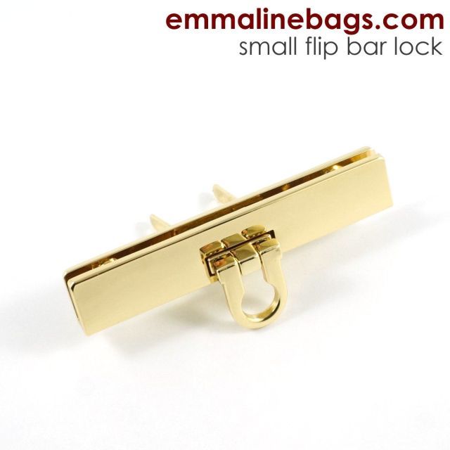 Small Bar Lock with Flip Closure - Gold