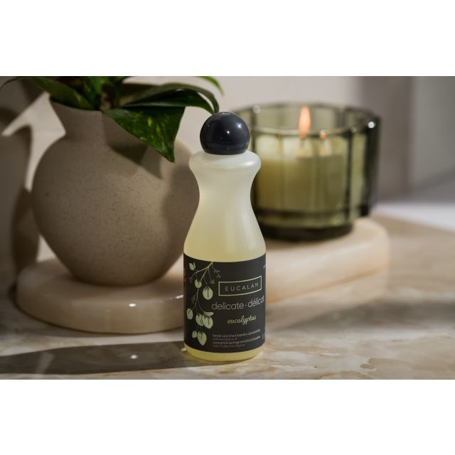 100ml Eucalan Wrapture Eucalyptus No Rinse Delicate Wash (Lanolin Enriched Concentrate)