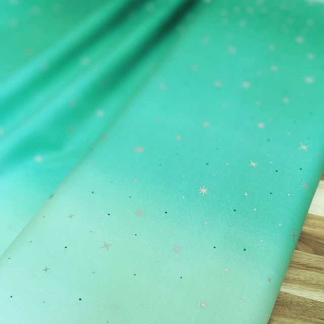 100% Cotton - Fairy Dust Teal (31) - Ombre with Silver Metallic Stars by Moda per 1/2m
