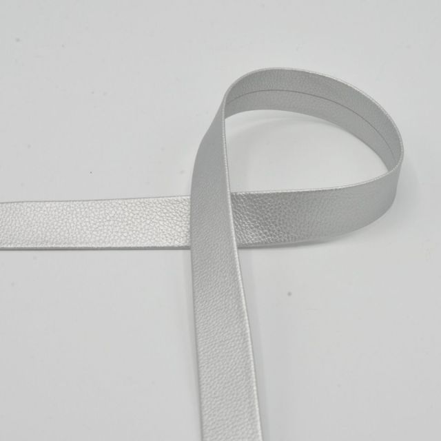 Textured Faux Leather Bias Tape - 20mm - Silver Col. 561