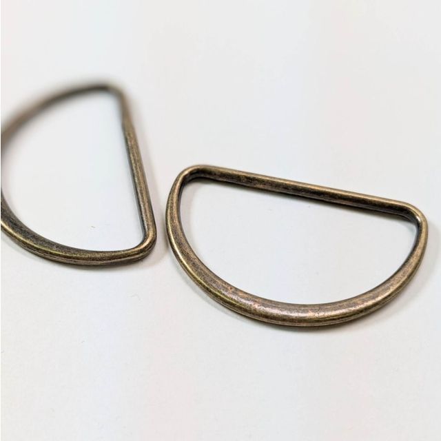 D-ring with flat edge - 40mm - Antique Brass pack of 2