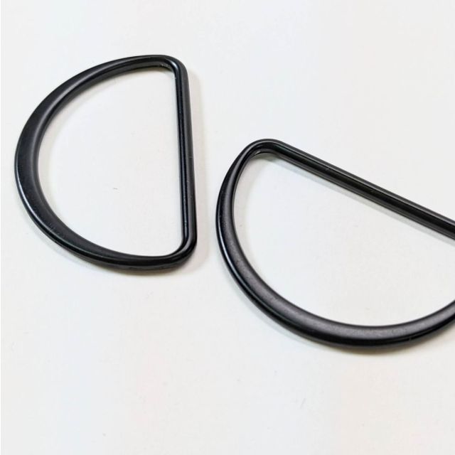 D-ring  with flat edge - 40mm - Matte Black pack of 2