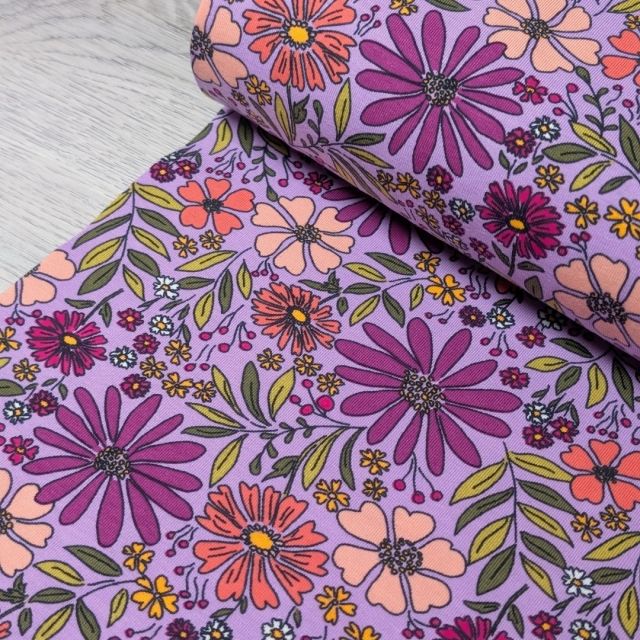 BOLT END - 135 CM - Jersey - Spring Flower Field on Lavender