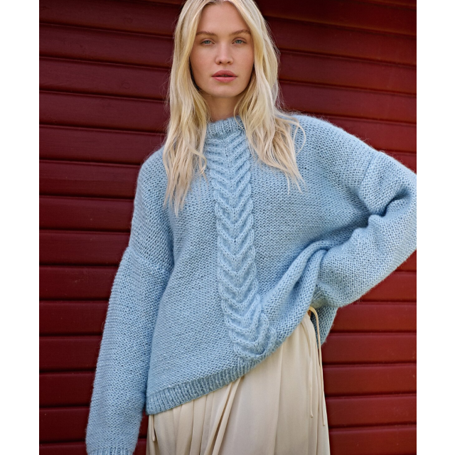 Oversize Sweater with Cable "SUPERKID SETA" Size 36-42 -  Knitting Pattern + Yarn Bundle by LANA GROSSA (Nordic Knits 3 Design 12)