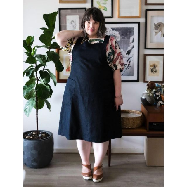 Apron Dress Size XL-3XL - The Assembly Line 