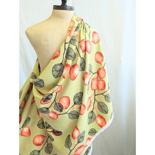 Viscose Twill - Watercolor Leaves and Fruits on Pastel Lime