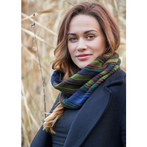 Pattern and Yarn Bundle - Kiipsaare Infinity Scarf" SHORT - Regia Premium Merino Yak COLOR