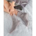 Scalloped Edge Socks - Meilenweit Seta 100  - Pattern + Yarn Bundle