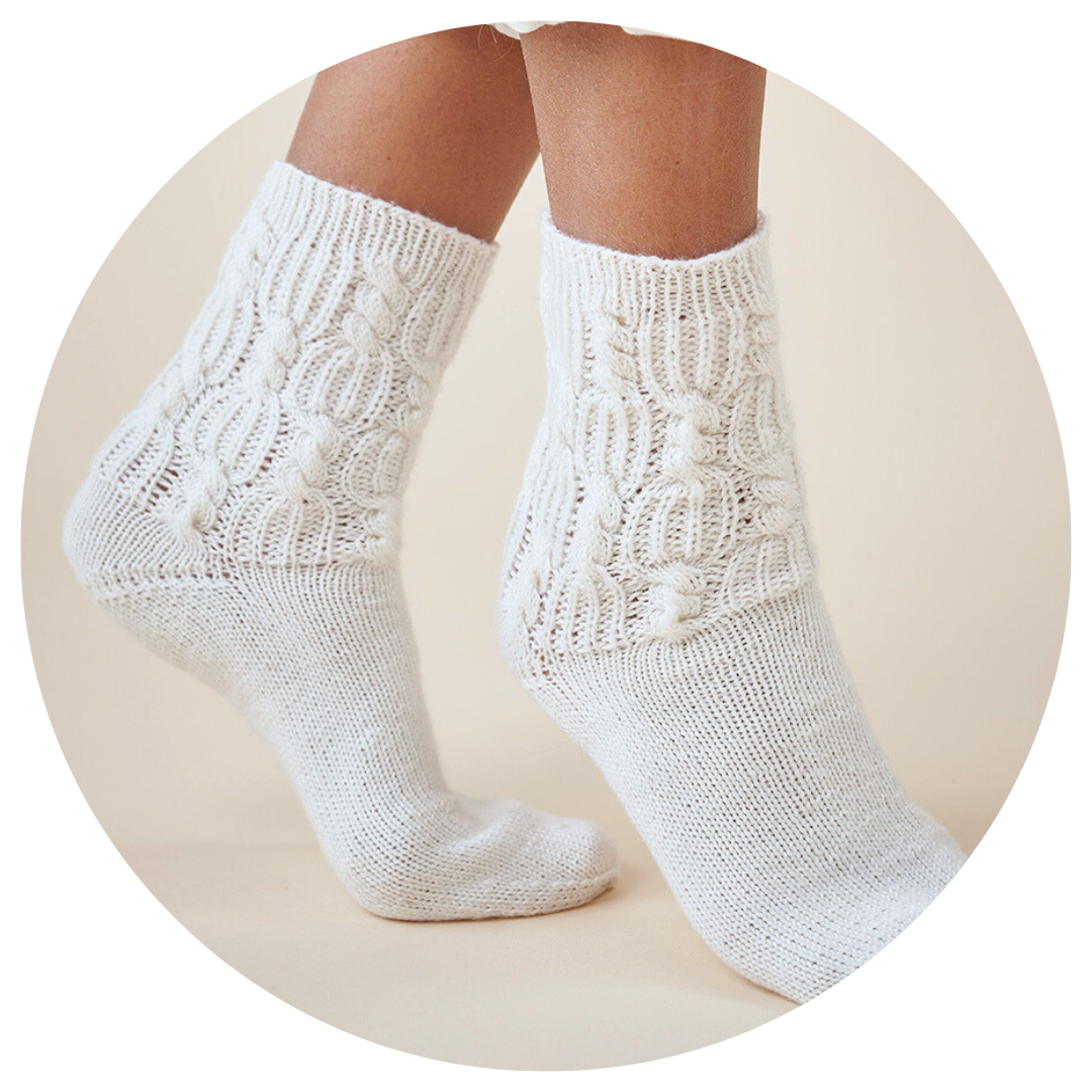 Premium cashmere blend yarn for knitting socks